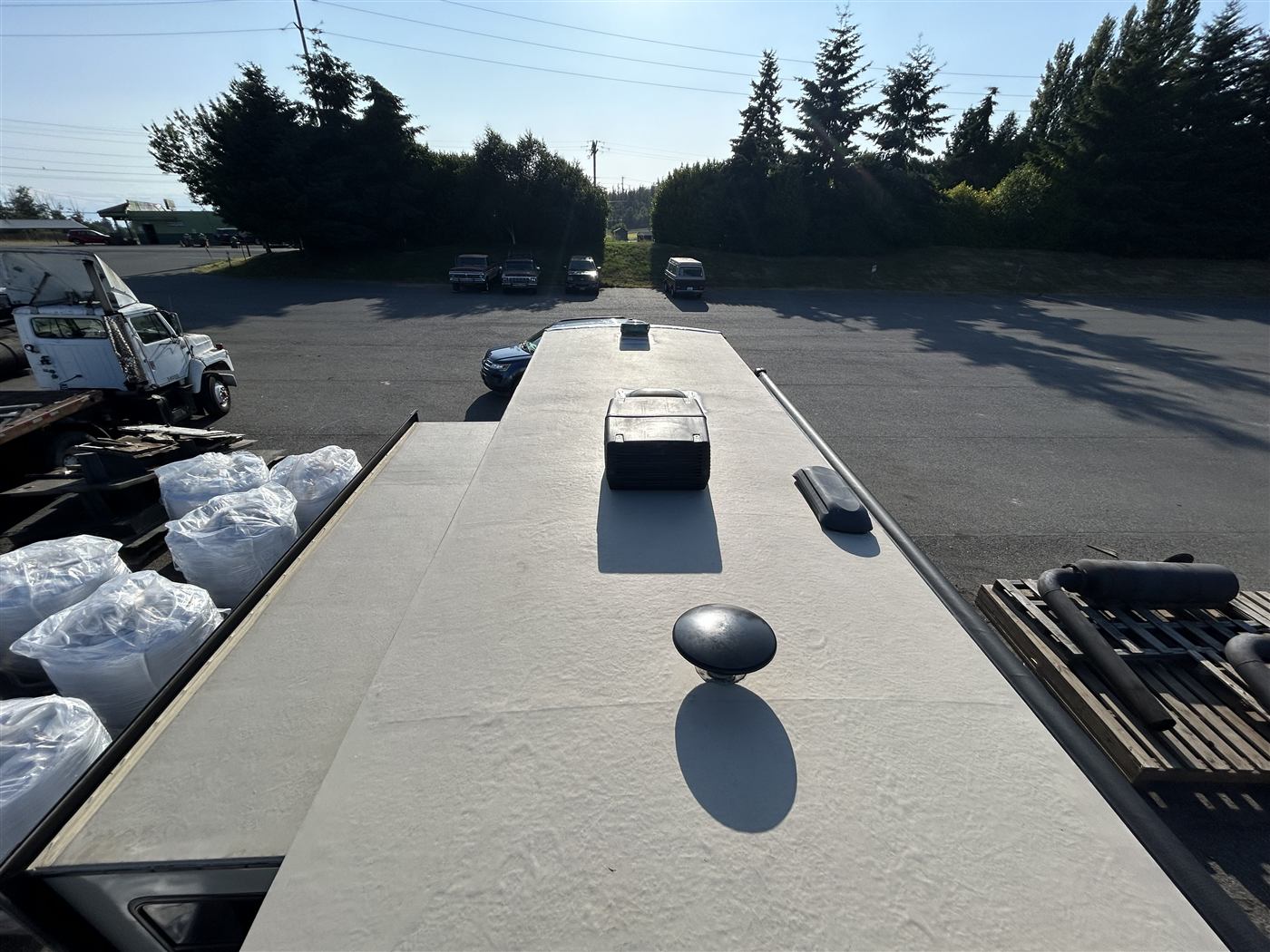 RV roof cleaning and treatment